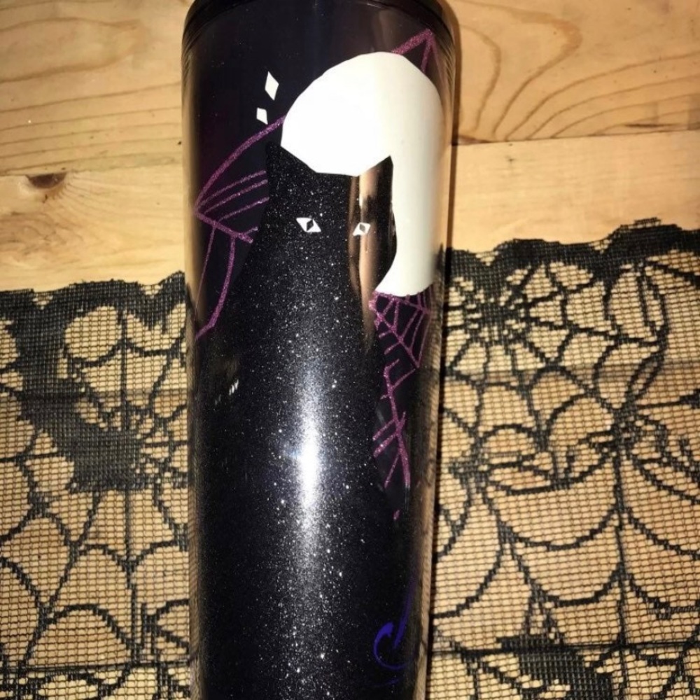 NEW Starbucks 2021 Glow in the Dark Cat Venti Tumbler